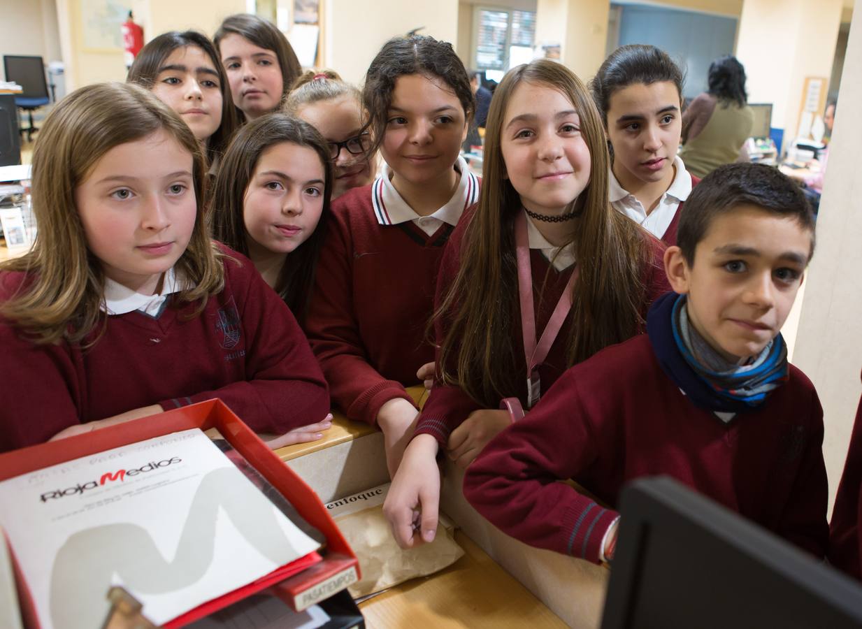 Los alumnos de 6º A de Jesuitas visitan la multimedia de Diario LA RIOJA