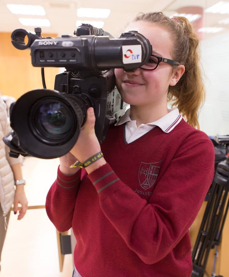 Los alumnos de 6º A de Jesuitas visitan la multimedia de Diario LA RIOJA