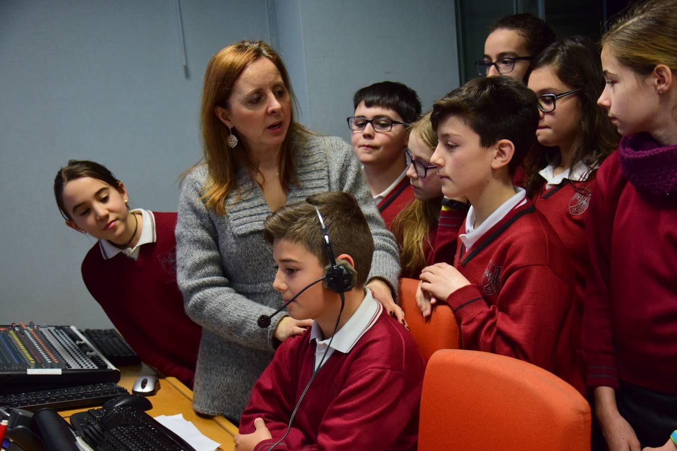 Visita de los alumnos de Jesuitas