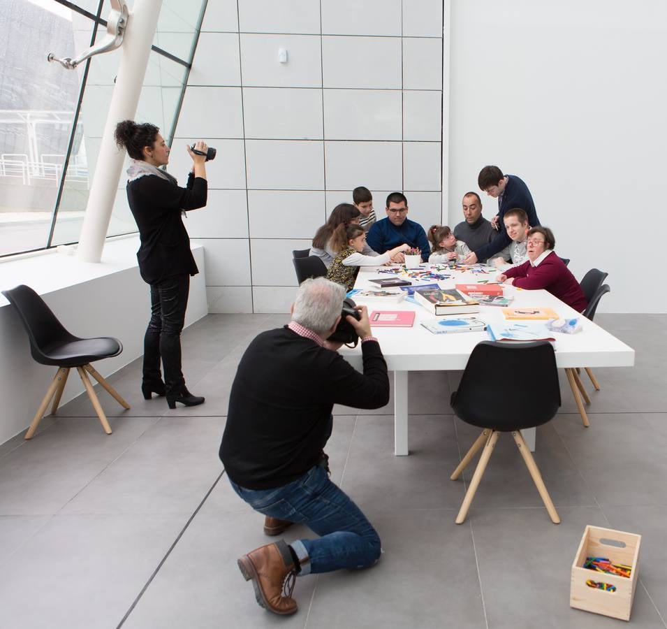 El Museo Würth acoge la sesión de fotos de la campaña de FEAPS &#039;Soy cómplice&#039;, con Lorenzo Quinn