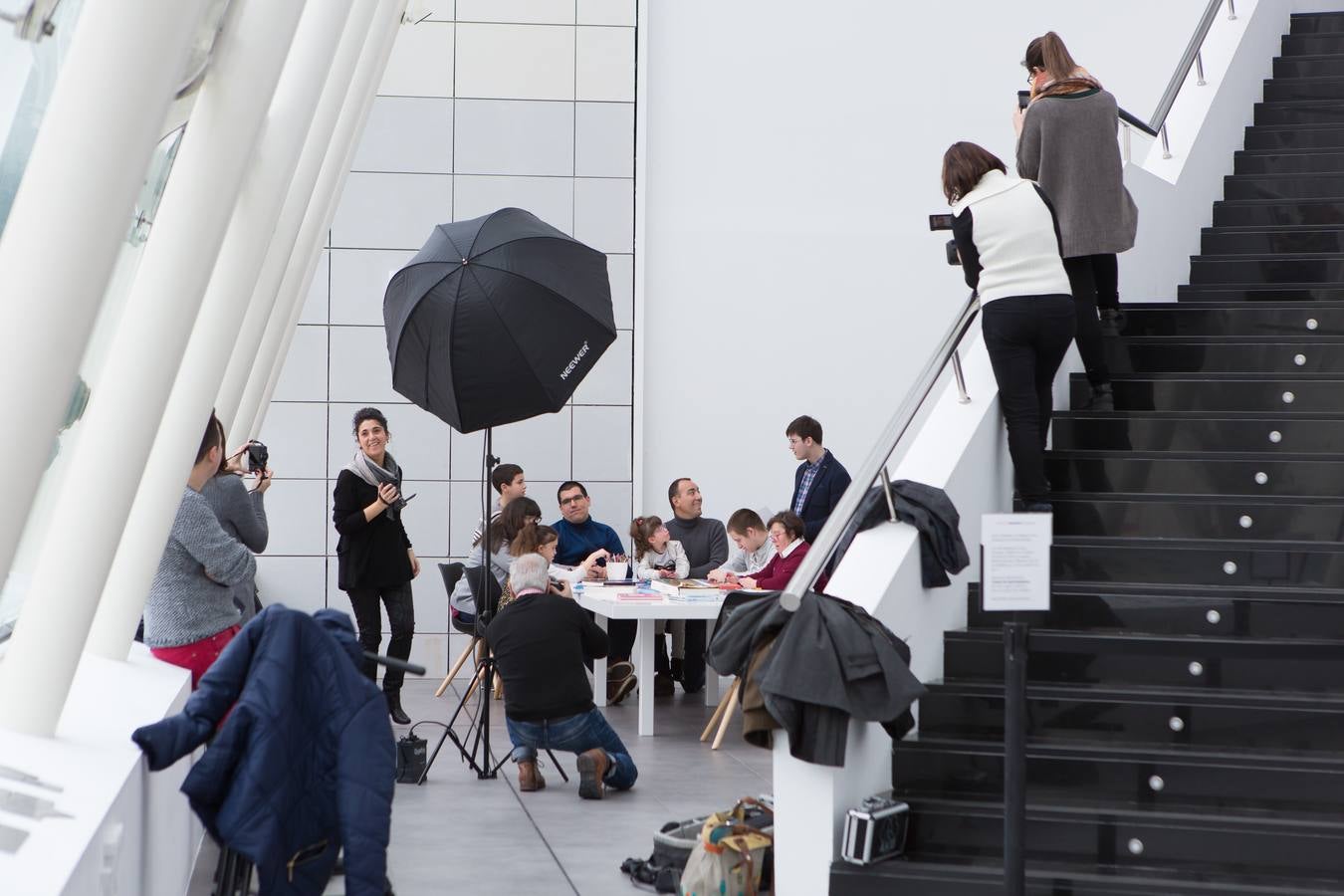 El Museo Würth acoge la sesión de fotos de la campaña de FEAPS &#039;Soy cómplice&#039;, con Lorenzo Quinn