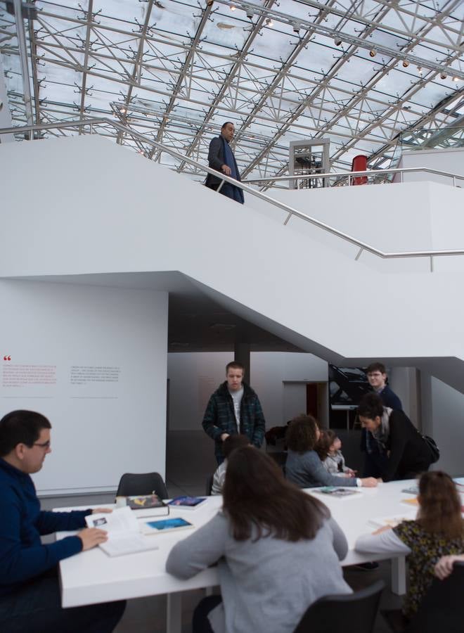 El Museo Würth acoge la sesión de fotos de la campaña de FEAPS &#039;Soy cómplice&#039;, con Lorenzo Quinn