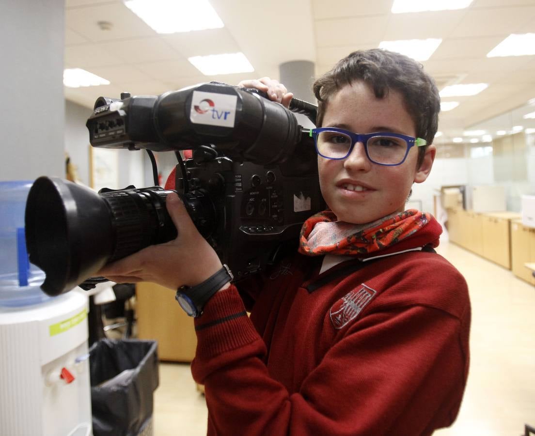 Los alumnos de 6º D de Jesuitas visitan la multimedia de Diario LA RIOJA