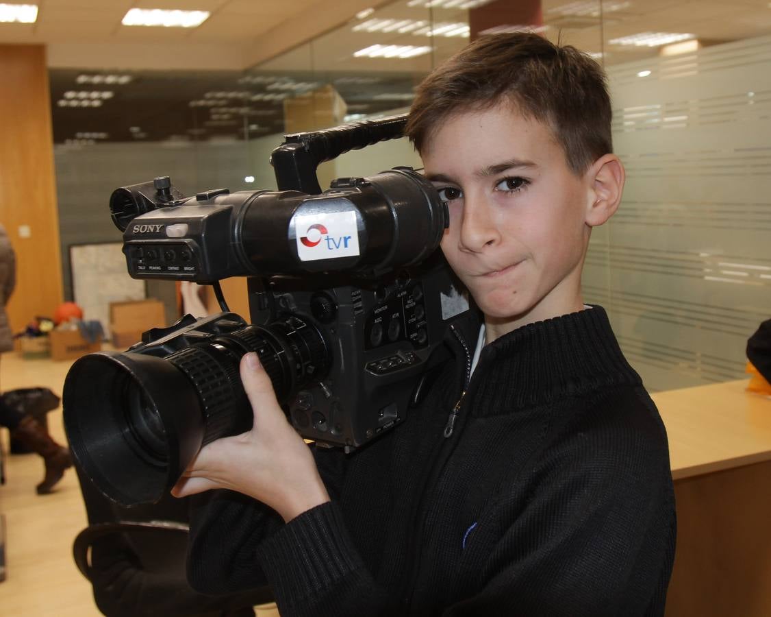 Los alumnos del 6º B del colegio Nuestra Señora del Buen Consejo, Agustinas, visitan la multimedia de Diario LA RIOJA