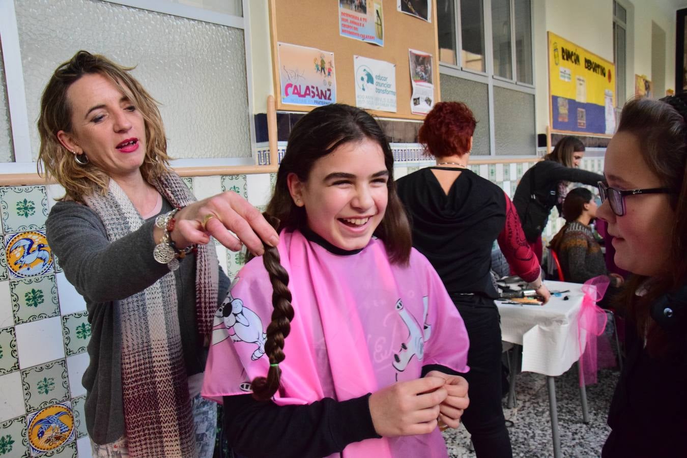 La APA de Escolapios promueve &#039;Cabellos por sonrisas&#039;