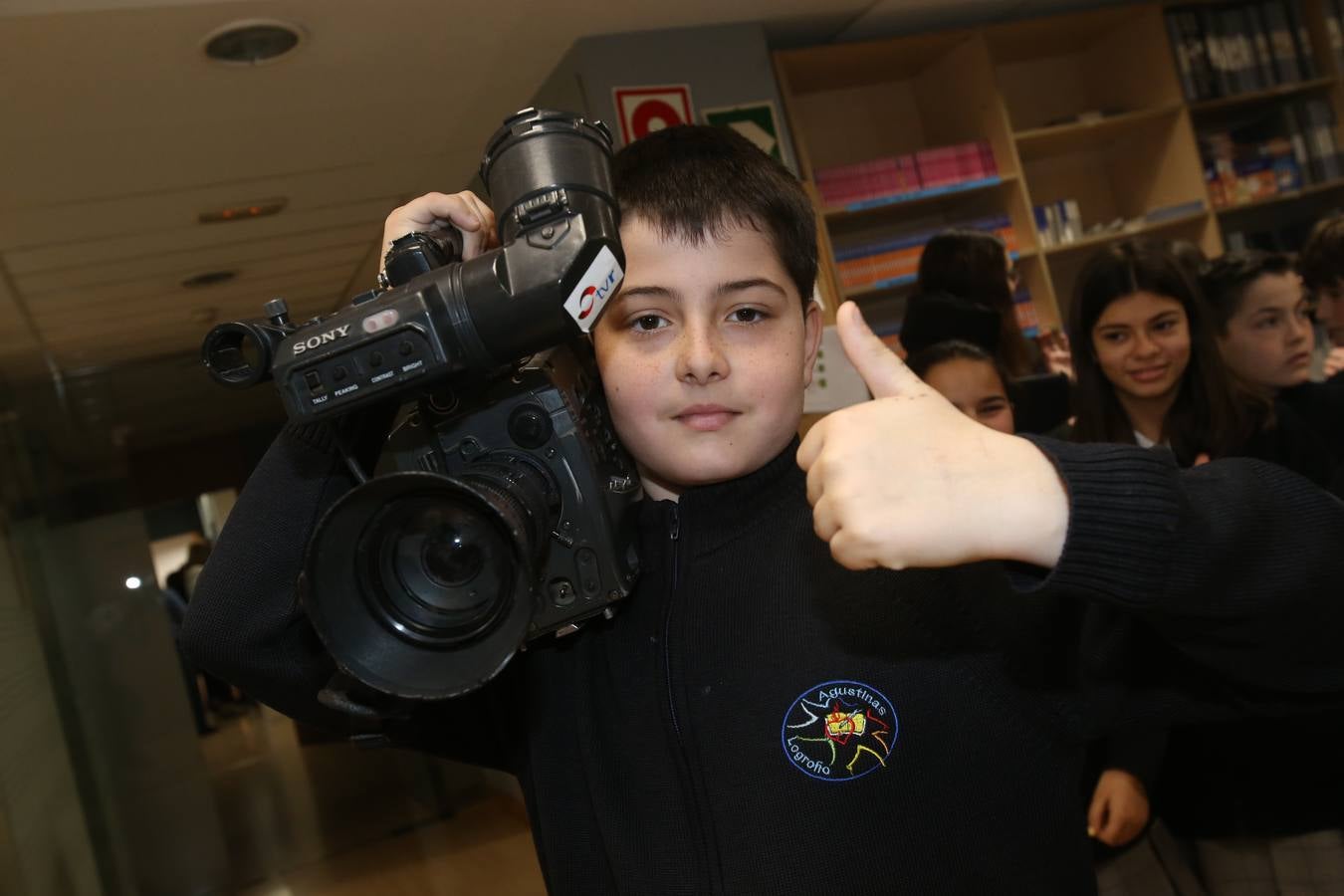 Los de alumnos de 6ºC del colegio Nuestra Señora del Buen Consejo, Agustinas, visitan la mulmedia de Diario LA RIOJA