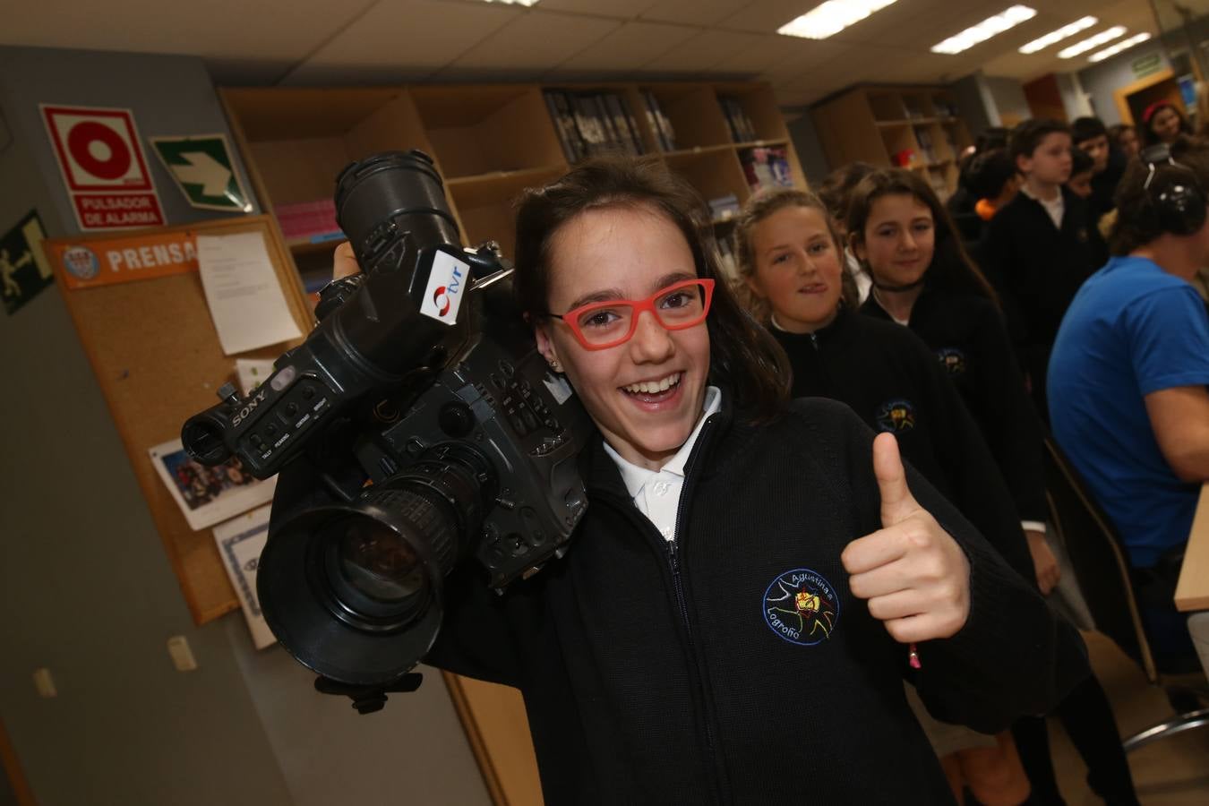 Los de alumnos de 6ºC del colegio Nuestra Señora del Buen Consejo, Agustinas, visitan la mulmedia de Diario LA RIOJA
