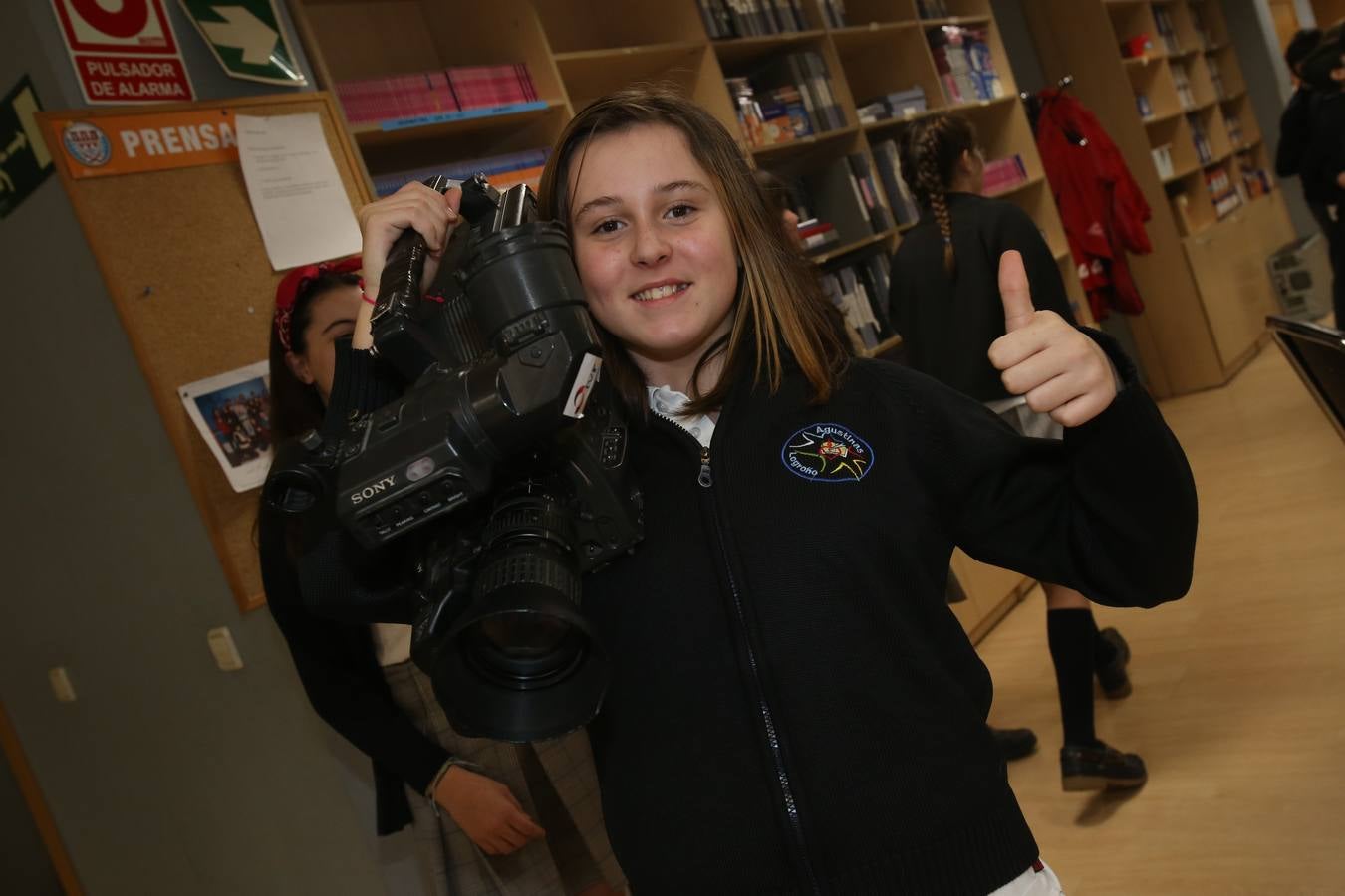 Los de alumnos de 6ºC del colegio Nuestra Señora del Buen Consejo, Agustinas, visitan la mulmedia de Diario LA RIOJA