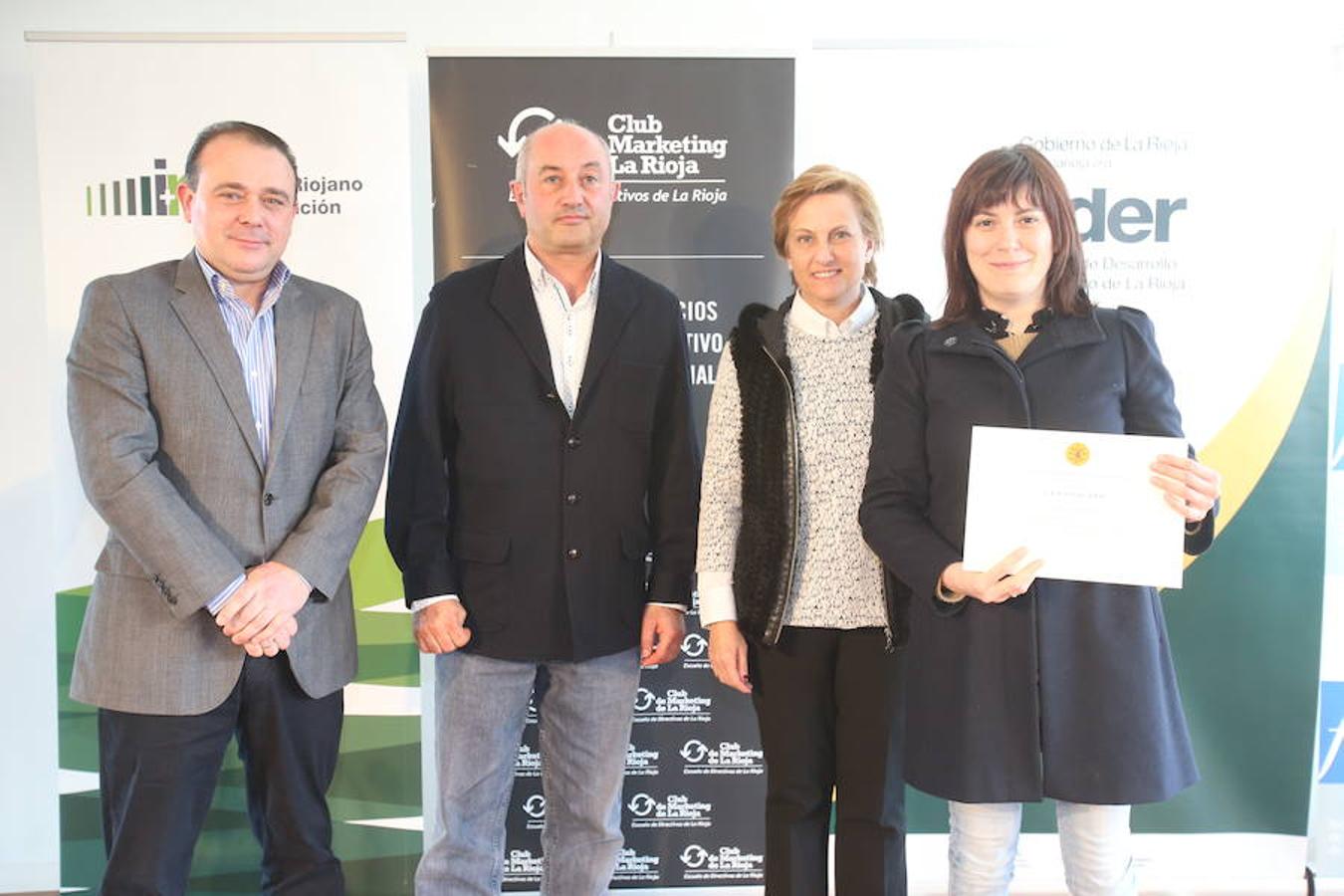 Diplomas como epílogo del curso de directivos