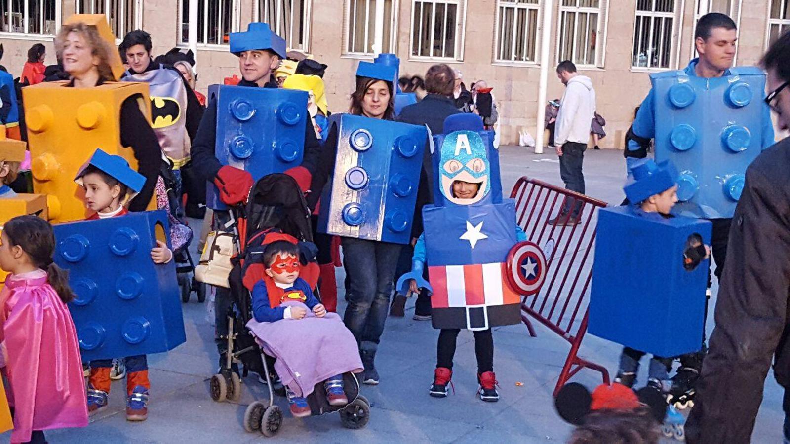 Las calles de Logroño se llenan de disfraces (I)