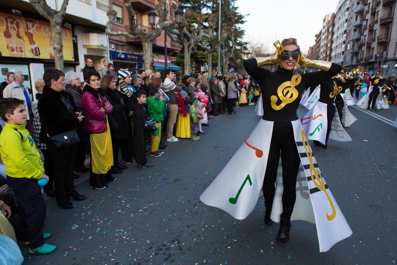 Las calles de Logroño se llenan de disfraces (II)