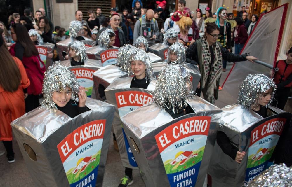 Espectacular carnaval en Santo Domingo