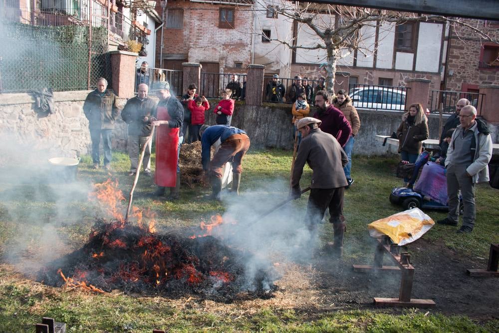 IX Jornadas de la Matanza del Cerdo en Valgañón