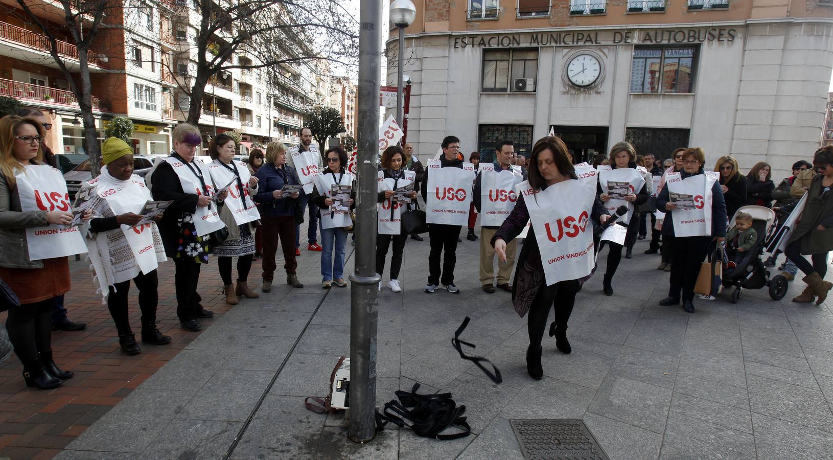 Concentración de USO en la estación de autobuses de Logroño