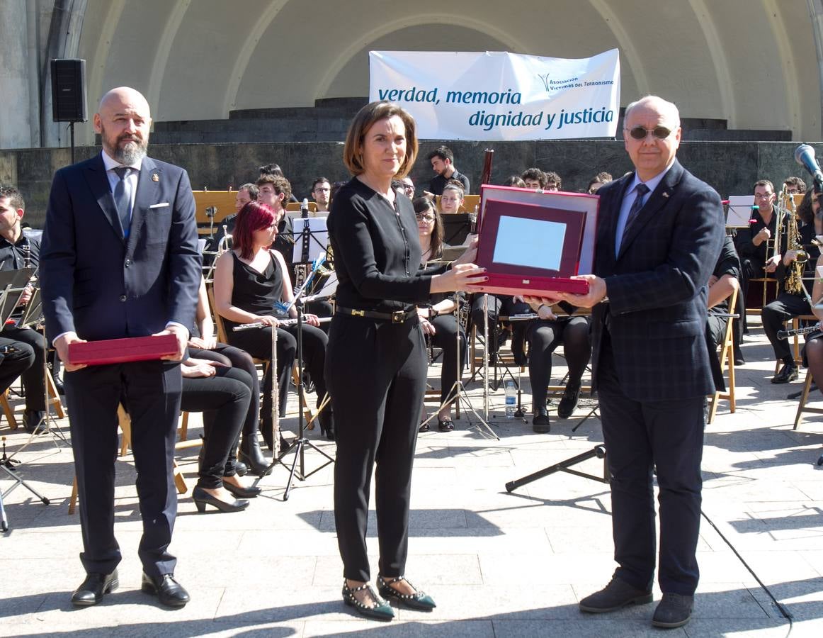 Homenaje en Logroñoa las víctimas del terrosimo