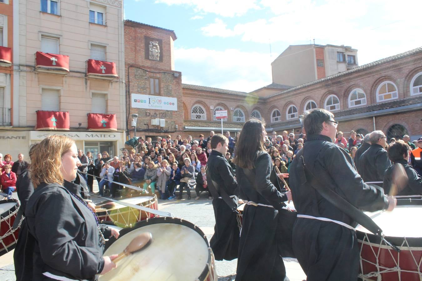 Exaltación de tambores y cornetas