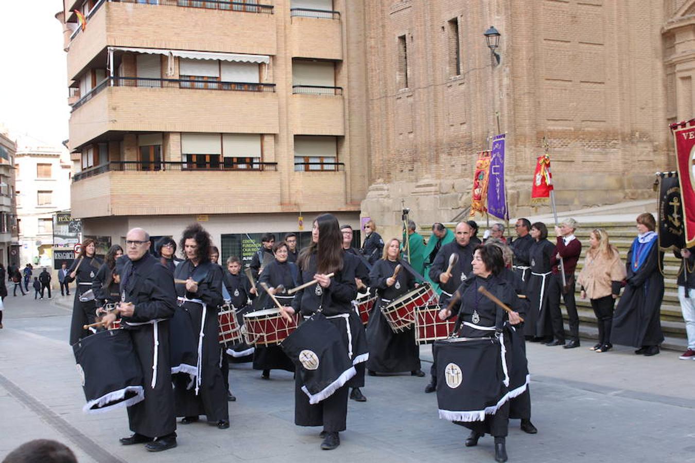 Exaltación de tambores y bombos en Alfaro