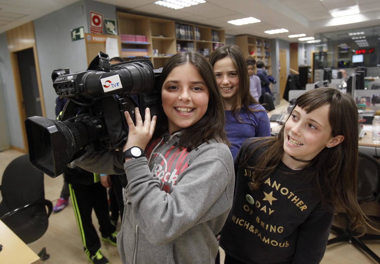 Los alumnos de 5º A del Colegio Navarrete El Mudo visitan la multimedia de Diario LA RIOJA