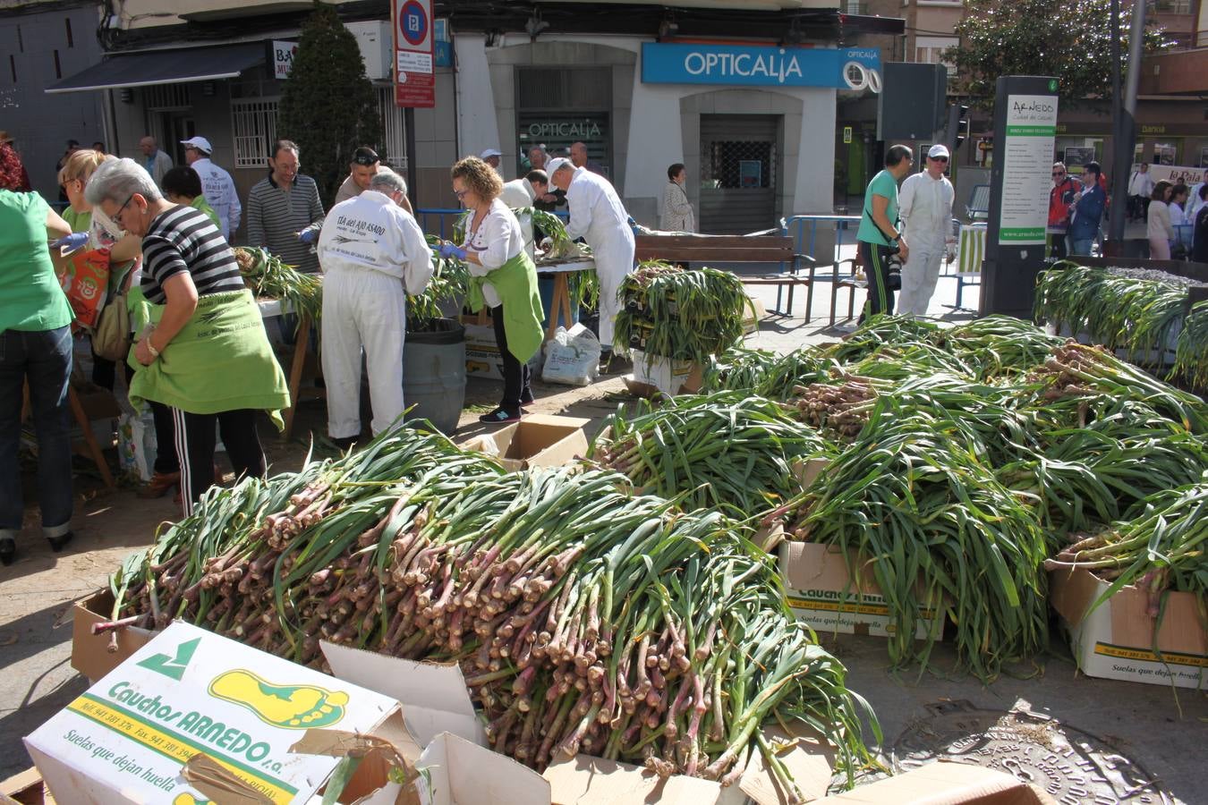 Arnedo celebra el día del ajo asado