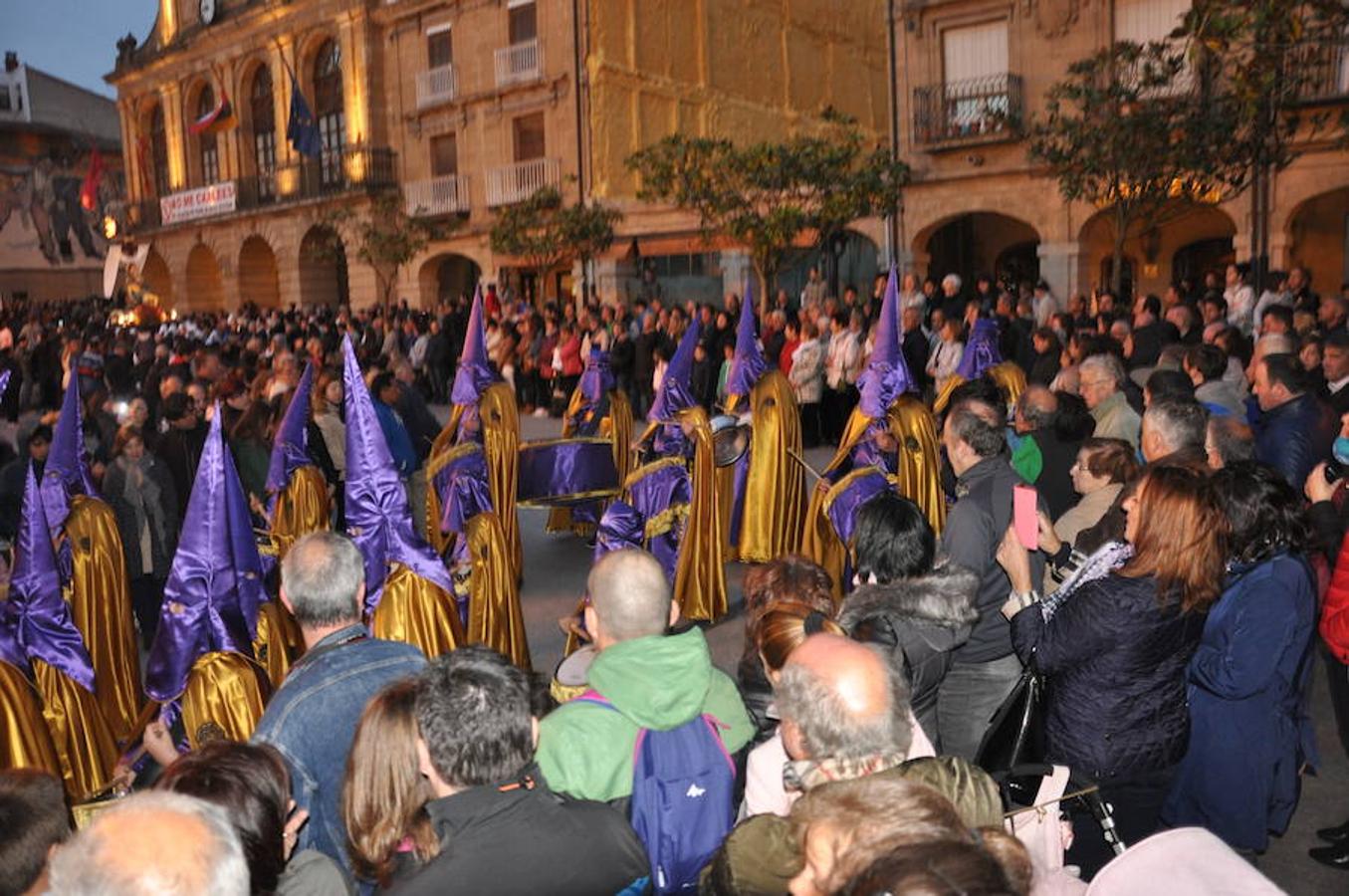 Vía crucis y Santo Entierro en Haro