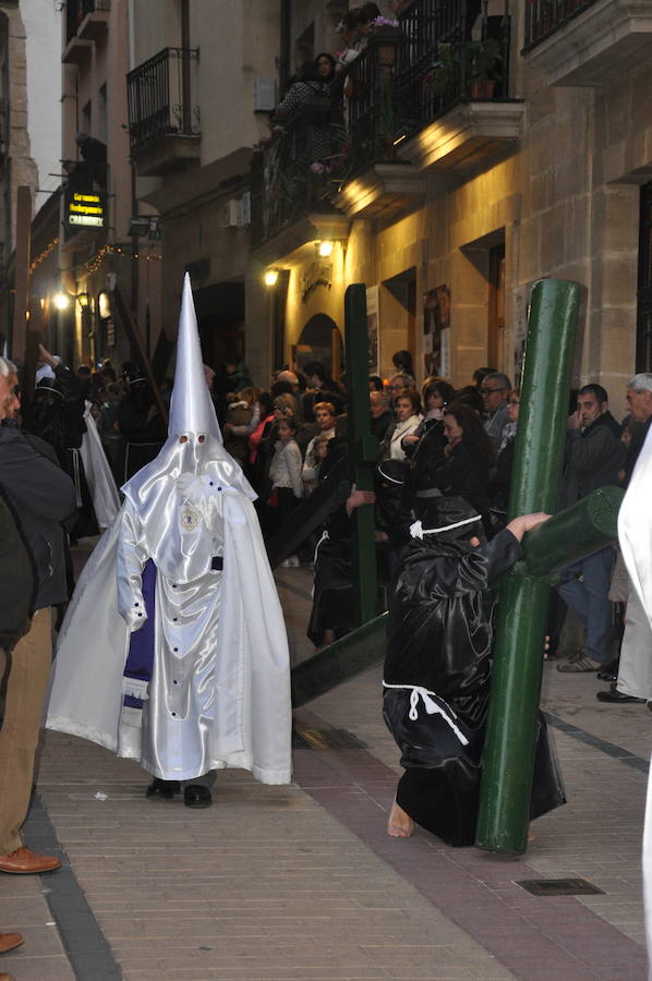 Vía crucis y Santo Entierro en Haro