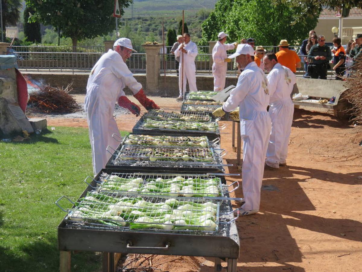 Herce celebra su I Feria de la Cebolla Asada