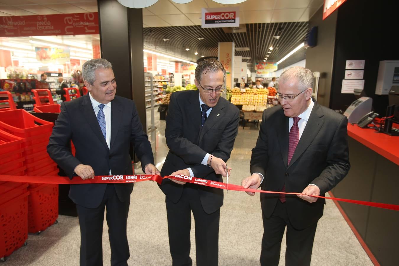 Supercor, de El Corte Inglés, celebra su inauguración en Logroño