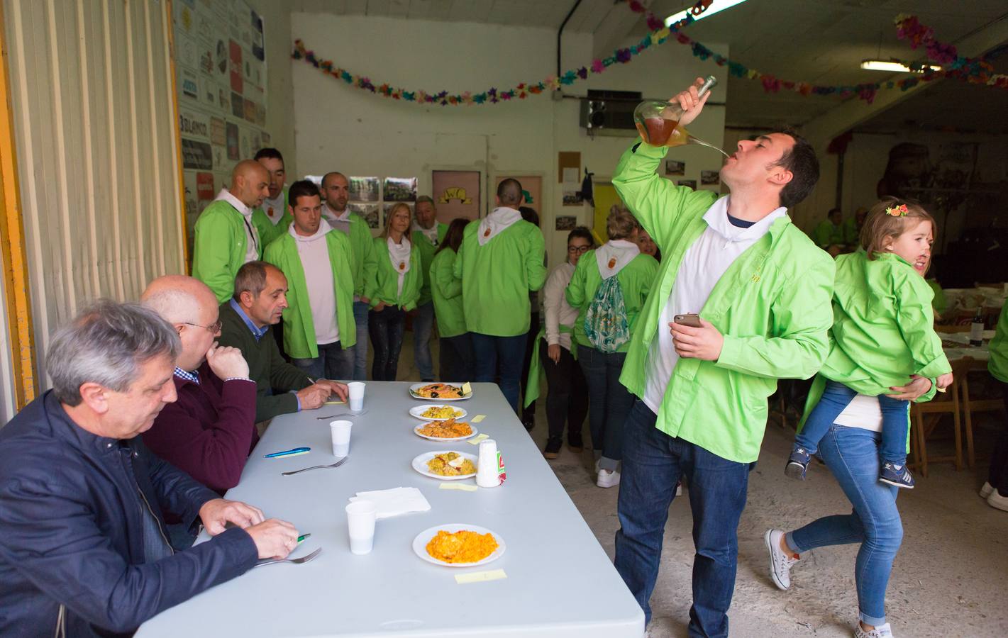 Concurso de paellas en las fiestas de Albedla