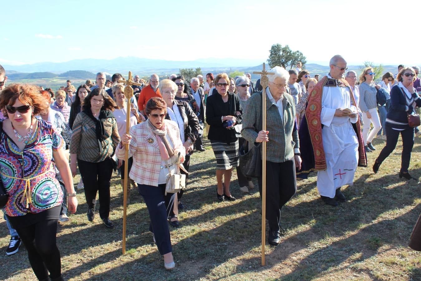 Los picaos cumplen penitencia en San Vicente en la Cruz de mayo