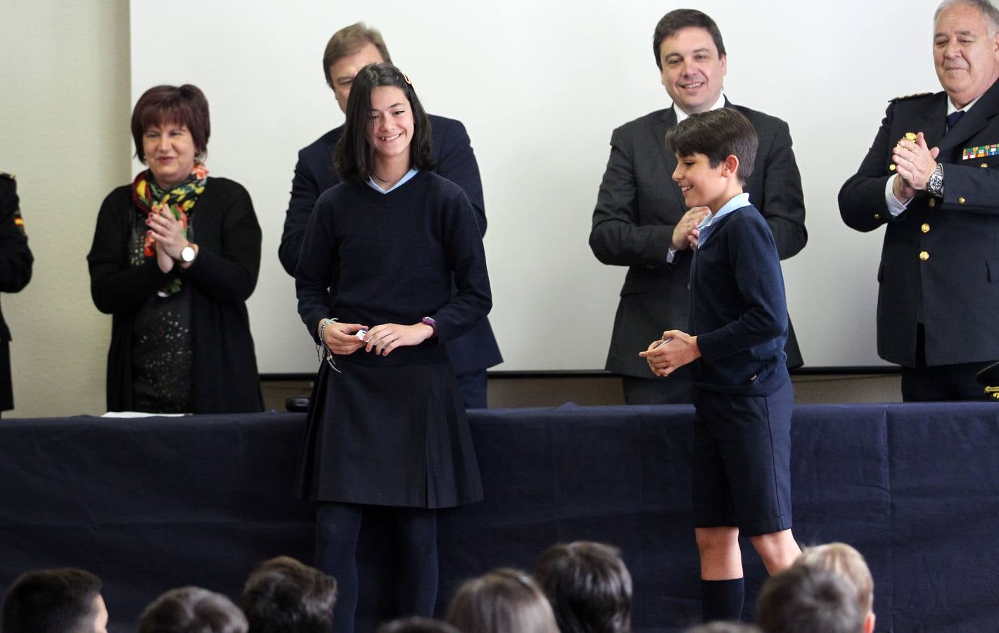 Entrega de carnés del programa &#039;Ciberexpert@s&#039;, del Cuerpo Nacional de Policía, en el colegio de Escolapias