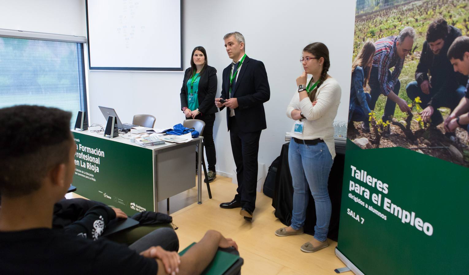 Segunda jornada de la Feria de Formación Profesional en Riojafórum