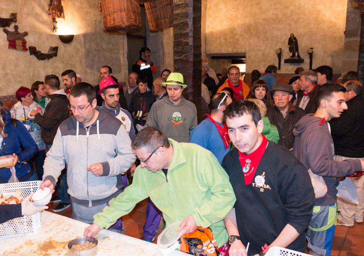 Santo Domingo celebra el almuerzo y la procesión del Santo