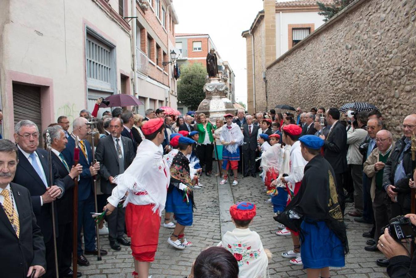 Santo Domingo celebra el almuerzo y la procesión del Santo