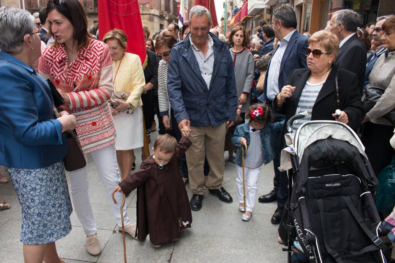 Santo Domingo celebra el almuerzo y la procesión del Santo