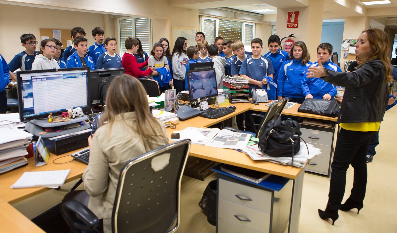 1º D de la ESO de Maristas visita la multimedia de Diario LA RIOJA