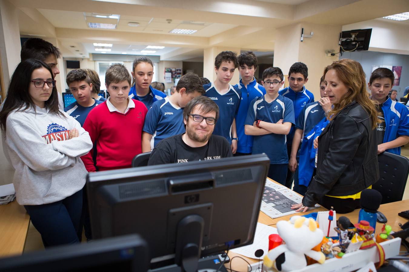 1º D de la ESO de Maristas visita la multimedia de Diario LA RIOJA