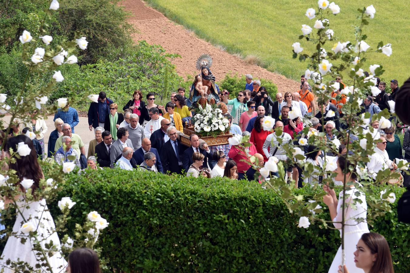 Procesión de las doncellas en Sorzano