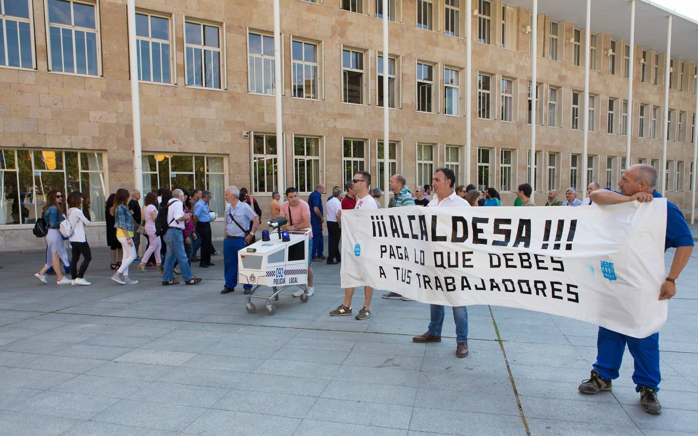 Protesta de los trabajadores del Ayuntamiento de Logroño