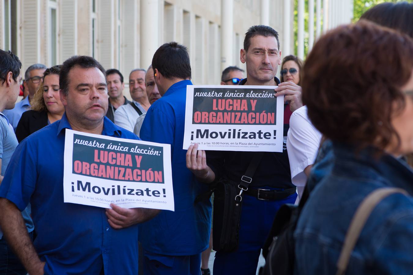 Protesta de los trabajadores del Ayuntamiento de Logroño