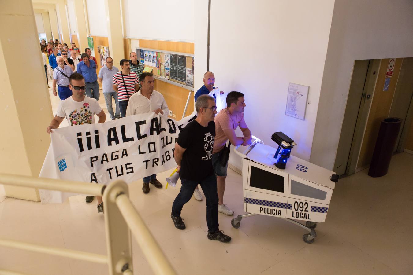 Protesta de los trabajadores del Ayuntamiento de Logroño