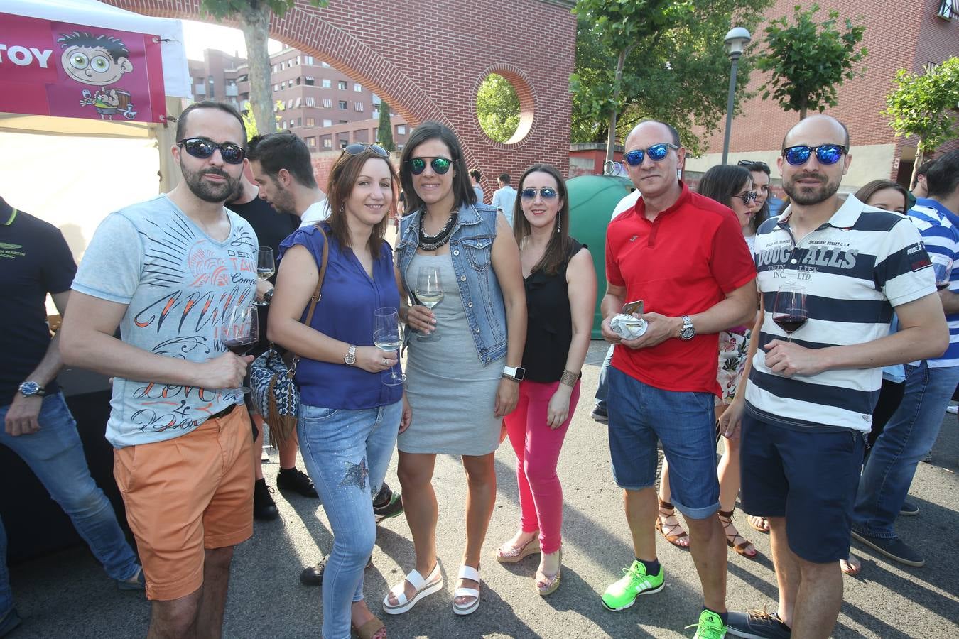 Logroño celebra la primera cita del Riojano Joven y Fresco del 2017