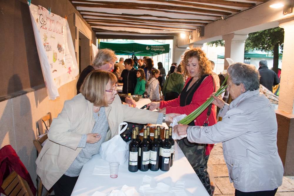 Mercado solidario en Santo Domingo