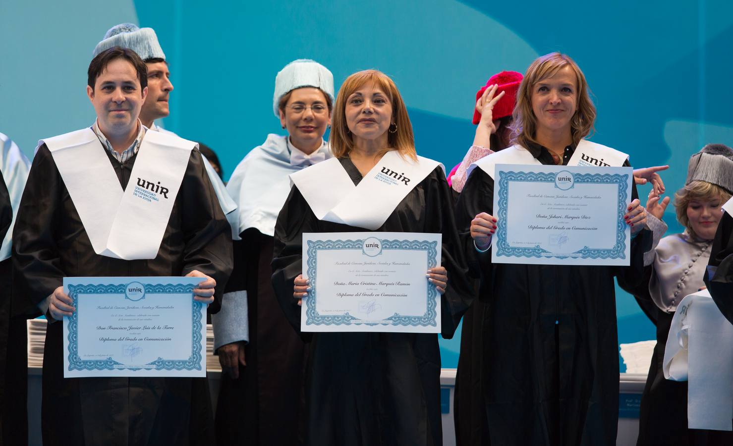 Multitudinaria fiesta de graduación de la UNIR (I)