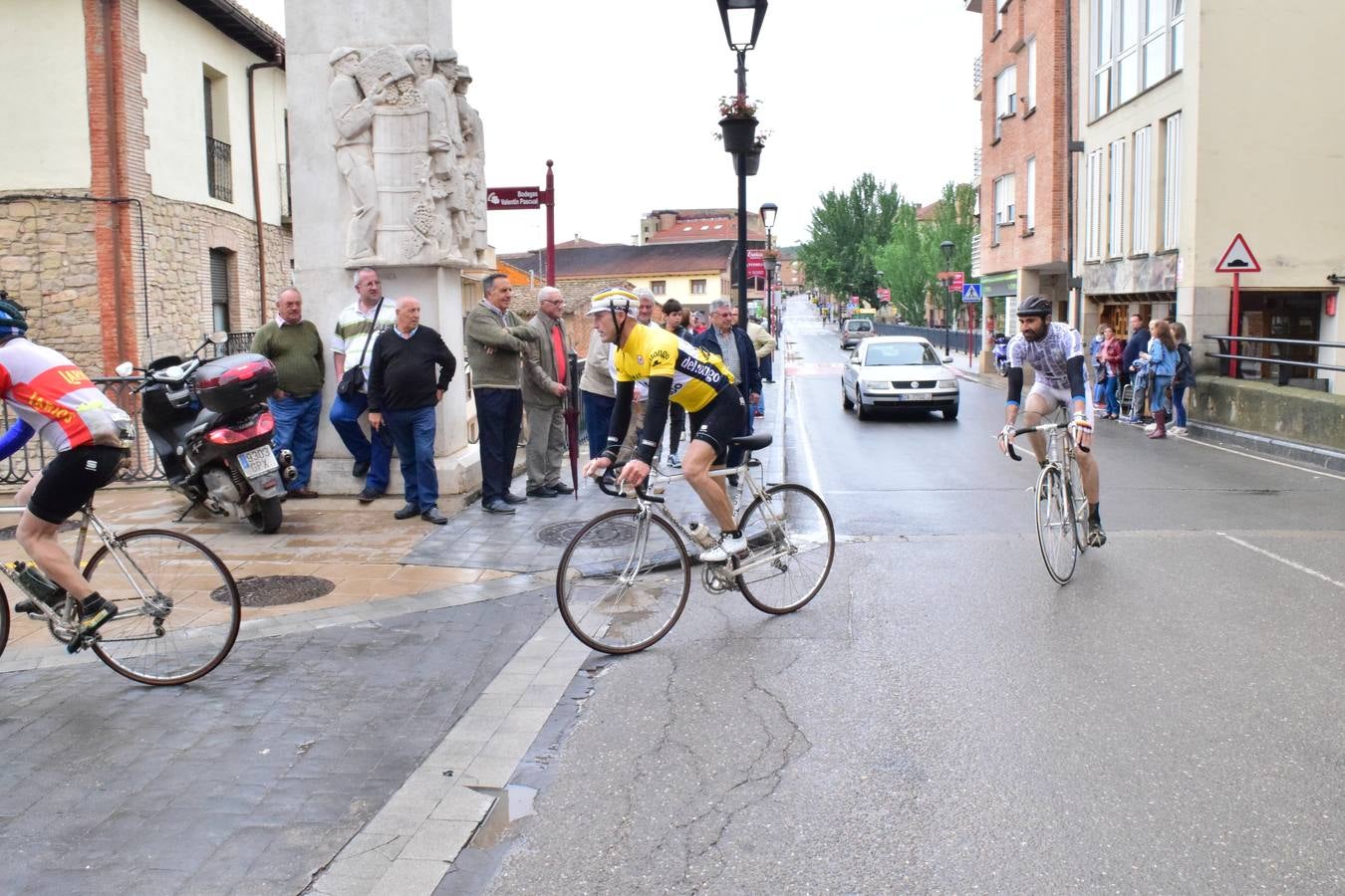 Jornada de ciclismo clásico en la Eroica Hispania (I)