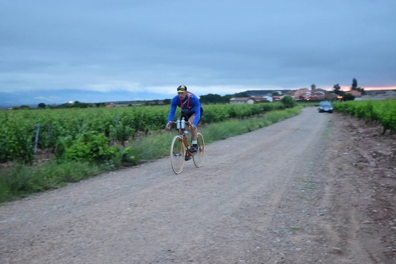 Jornada de ciclismo clásico en la Eroica Hispania (I)