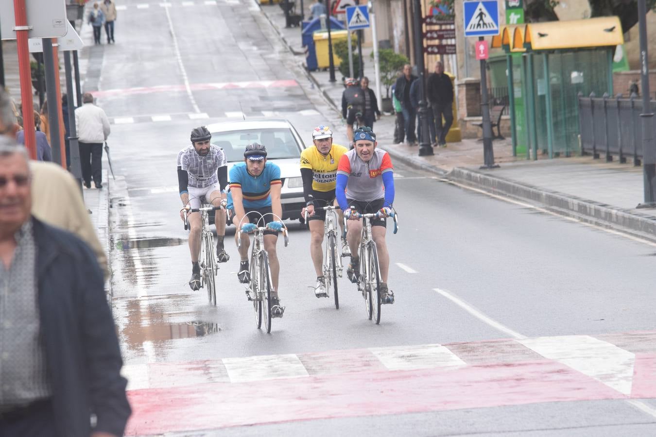 Jornada de ciclismo clásico en la Eroica Hispania (II)