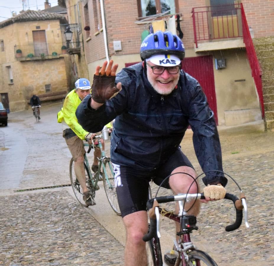 Jornada de ciclismo clásico en la Eroica Hispania (II)