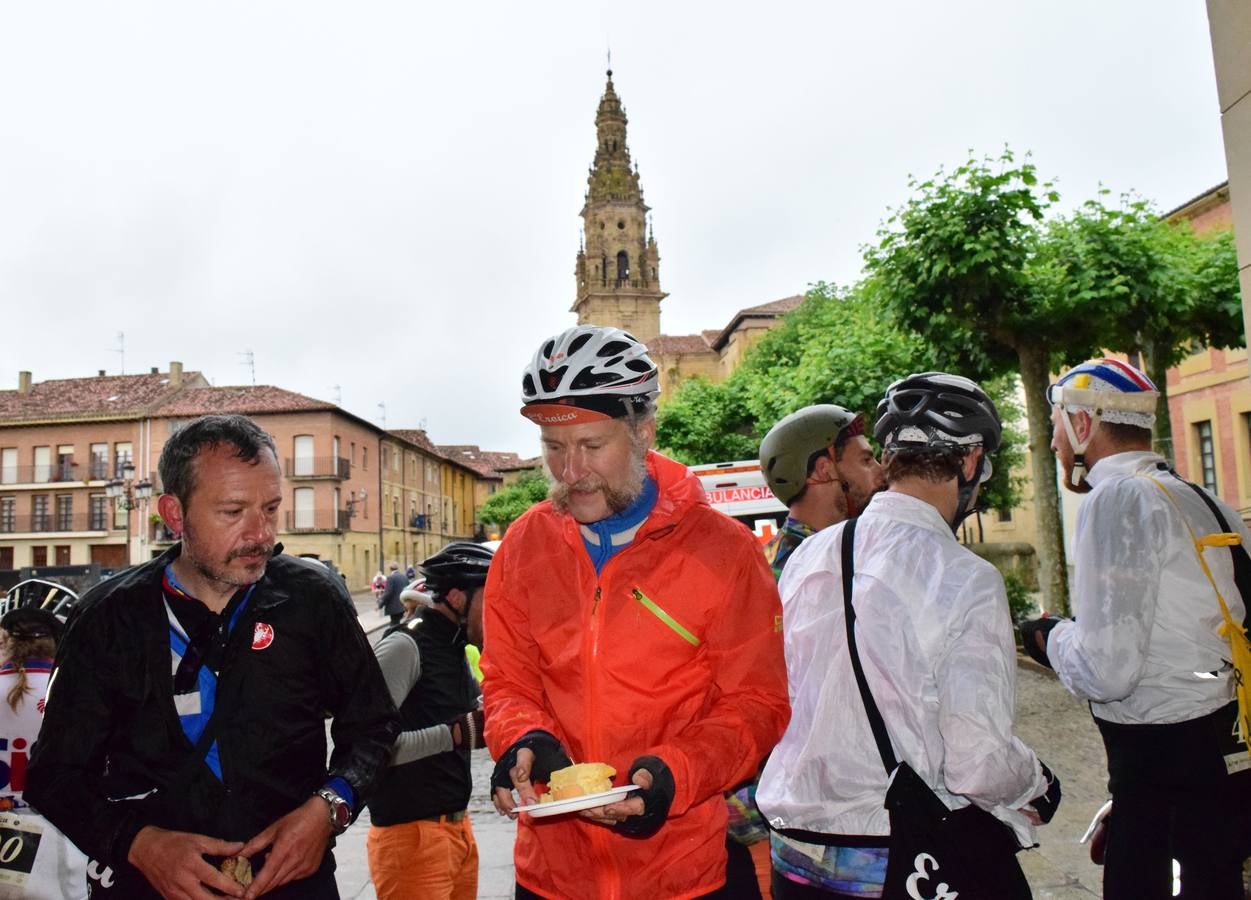 Jornada de ciclismo clásico en la Eroica Hispania (II)