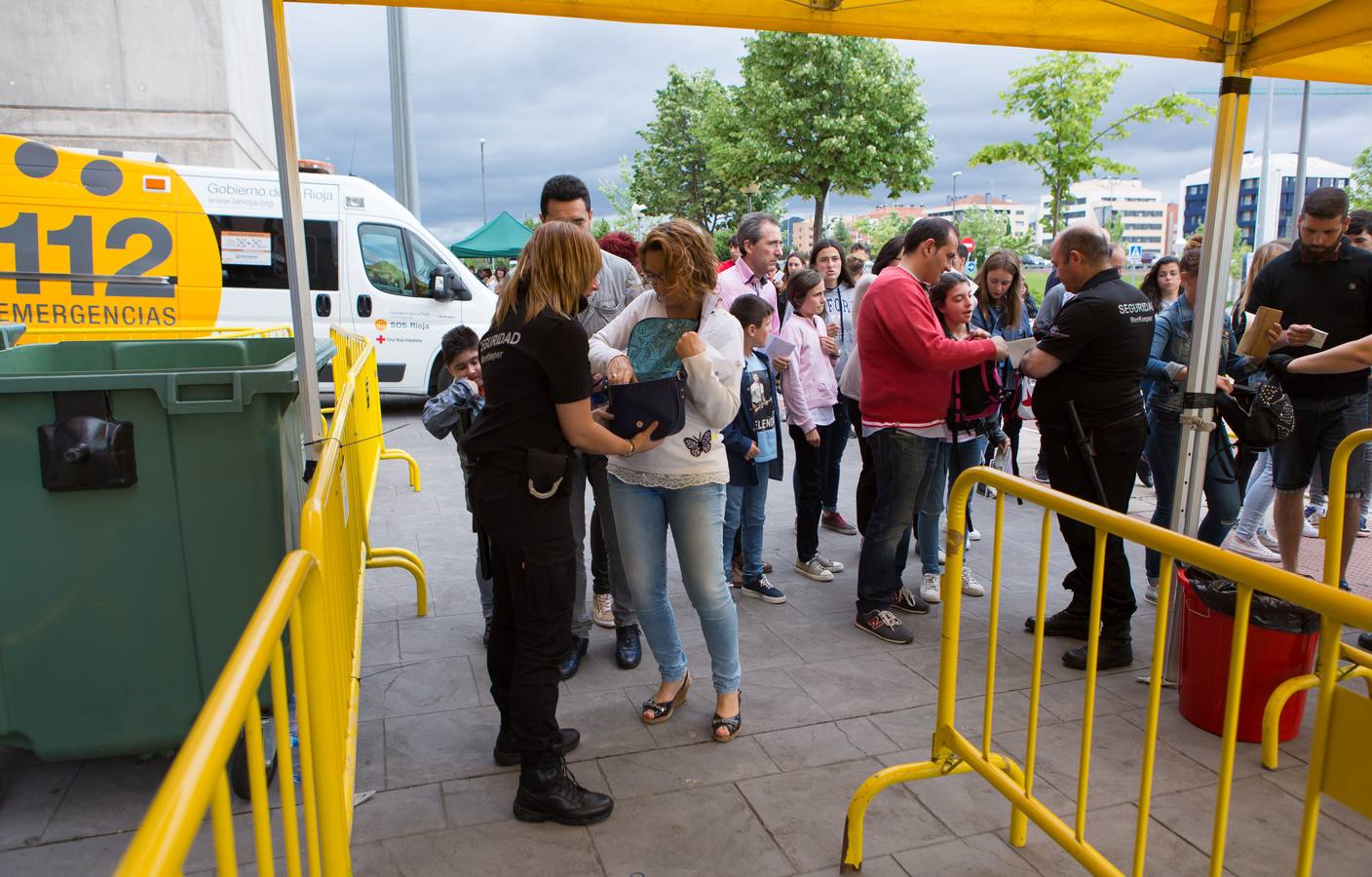 Melendi entusiasma a sus fans