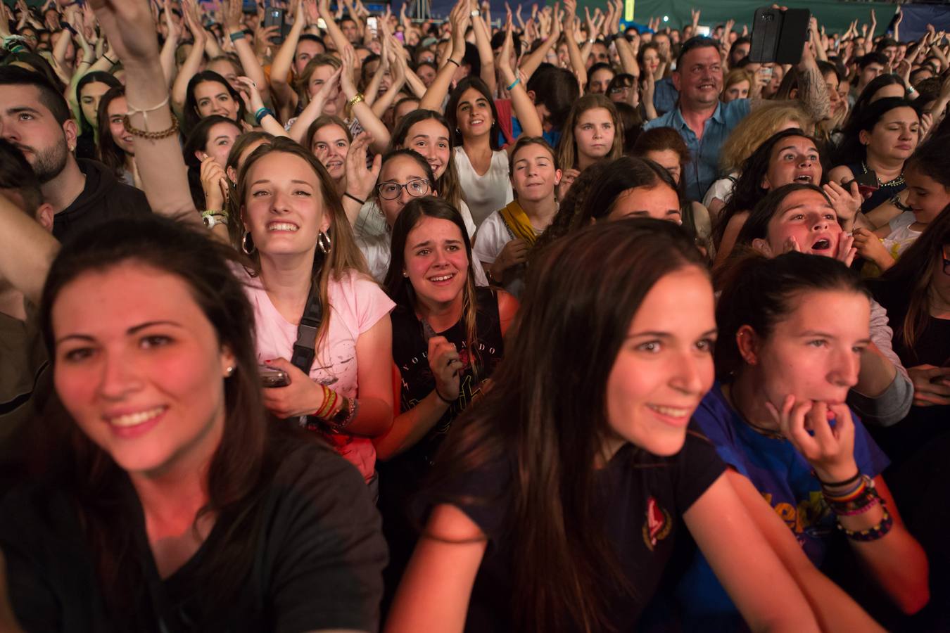 Melendi entusiasma a sus fans